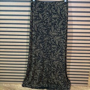 Briggs New York Black Floral Maxi Skirt - size S